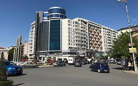 Sky 2 Apartment City Center